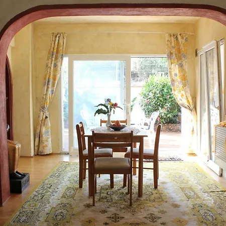 Casa Laura 度假居 *